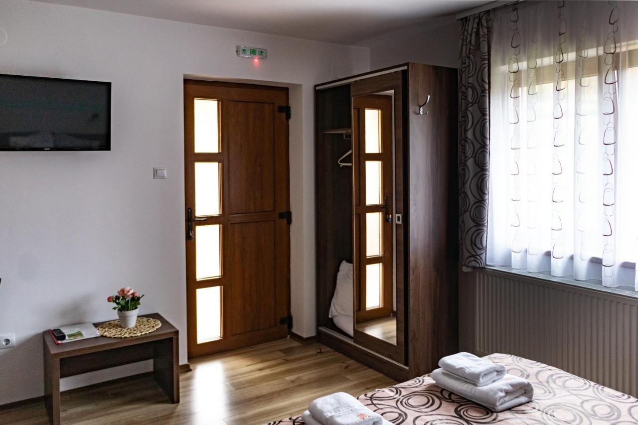 Aparthotel Casa Tofi Vendeghaz Praid Exteriér fotografie